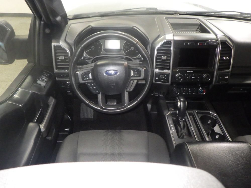 Used 2020 Ford F150 XLT w/ Equipment Group 302A Luxury AWD/4WD image 9