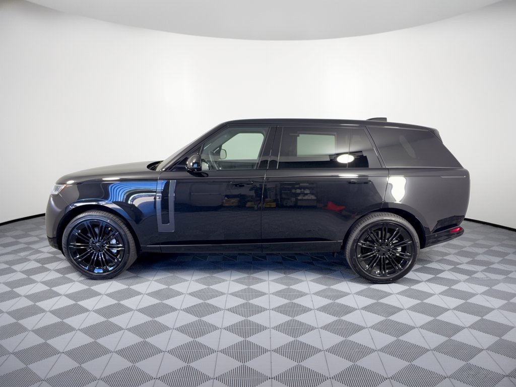 New 2026 Land Rover Range Rover Long Wheelbase SE AWD/4WD image 2