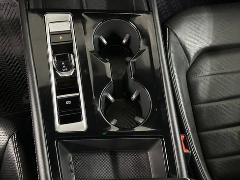 Used 2024 Volkswagen Atlas Cross Sport SEL R-Line AWD/4WD image 18