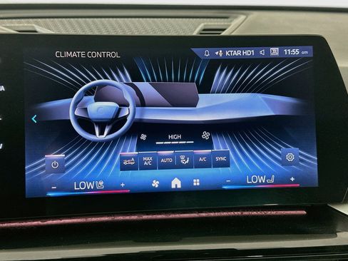 Used 2026 BMW X1 xDrive28i AWD/4WD image 24
