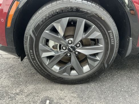 Certified 2023 Kia Sportage SX Prestige AWD/4WD image 9