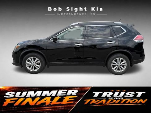 Used 2015 Nissan Rogue SV w/ SV Premium Package AWD/4WD image 4
