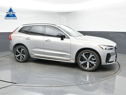 Used 2023 Volvo XC60 B6 Ultimate w/ Protection Package Premier AWD/4WD image 1