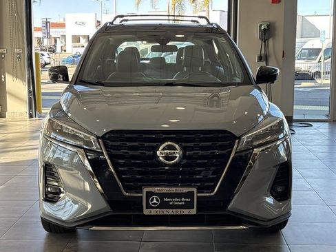 Used 2021 Nissan Kicks SR w/ SR Premium Package image 10