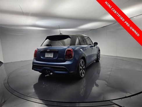 Used 2023 MINI Cooper S w/ Signature Upholstery Package image 10