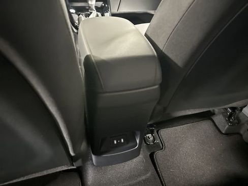 Used 2024 Kia Soul S FWD image 24