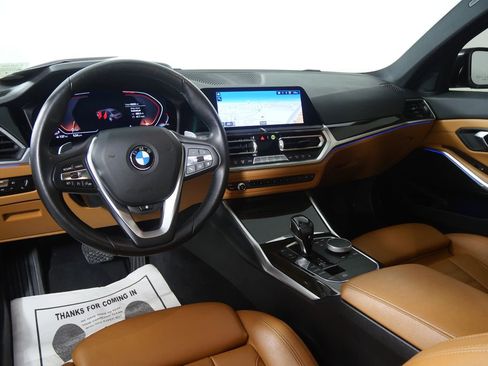 Used 2019 BMW 330i Sedan image 18