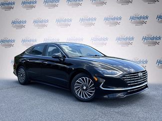 Used 2023 Hyundai Sonata Limited w/ Cargo Package FWD video 2