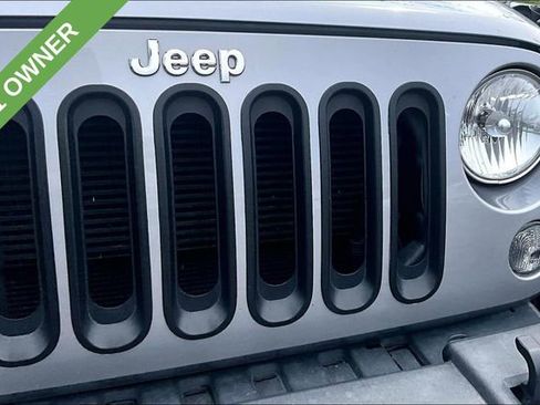 Used 2015 Jeep Wrangler Unlimited Sport w/ Quick Order Package 24S AWD/4WD image 25
