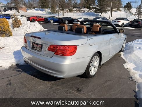 Used 2013 BMW 328i Convertible image 8