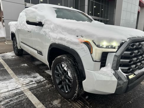 Used 2025 Toyota Tundra Platinum image 18