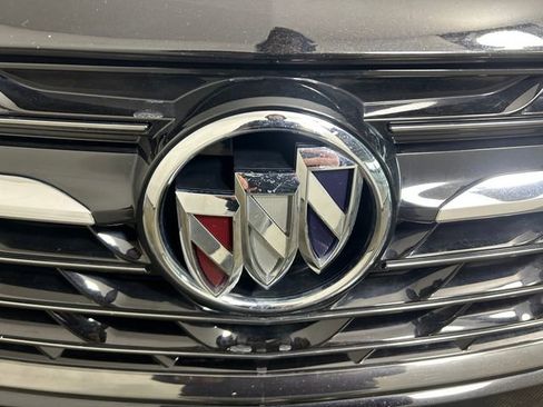 Used 2023 Buick Envision Essence w/ Sport Touring Package image 10