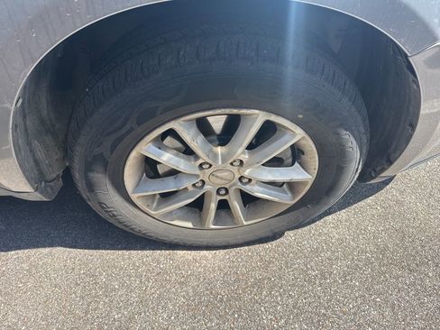 Used 2017 Dodge Journey SXT AWD/4WD image 15