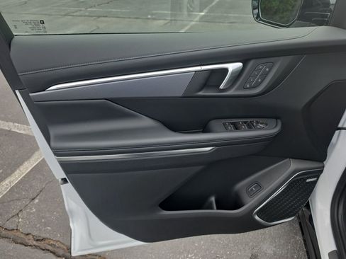 New 2026 Buick Enclave Sport Touring w/ Power Package FWD image 9