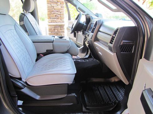 Used 2020 Ford F250 XL w/ STX Appearance Package image 21