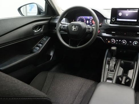 Used 2024 Honda Accord EX image 32