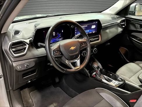 Certified 2024 Chevrolet TrailBlazer LT w/ Convenience Package AWD/4WD image 15