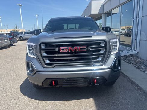 Used 2021 GMC Sierra 1500 AT4 w/ AT4 Premium Package AWD/4WD image 2