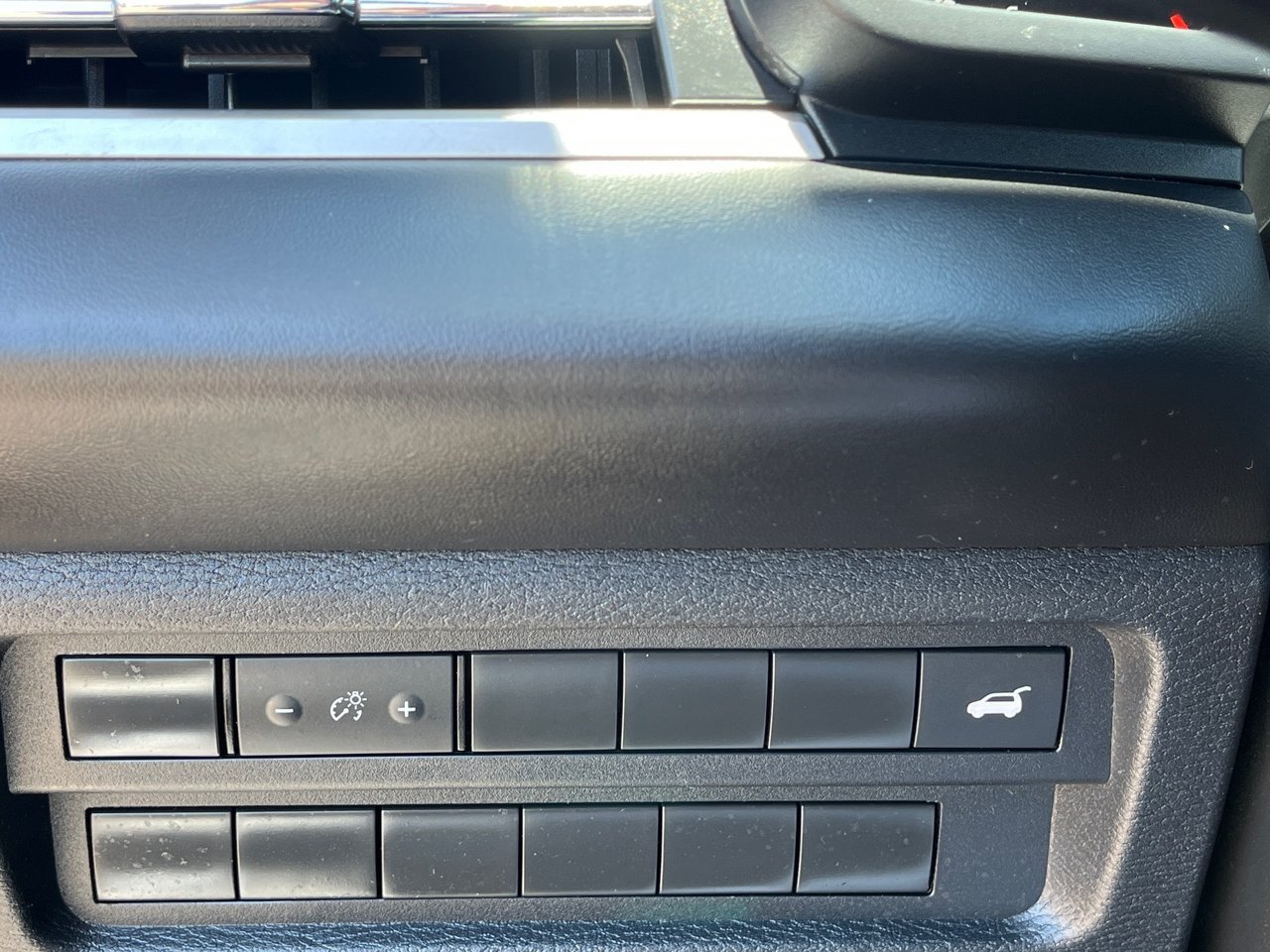 Used 2023 Mitsubishi Outlander SE FWD image 30