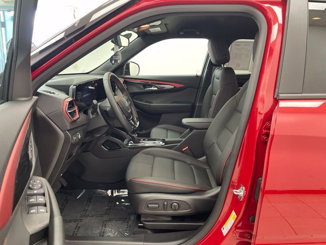 Certified 2026 Chevrolet TrailBlazer RS w/ Convenience Package AWD/4WD image 9