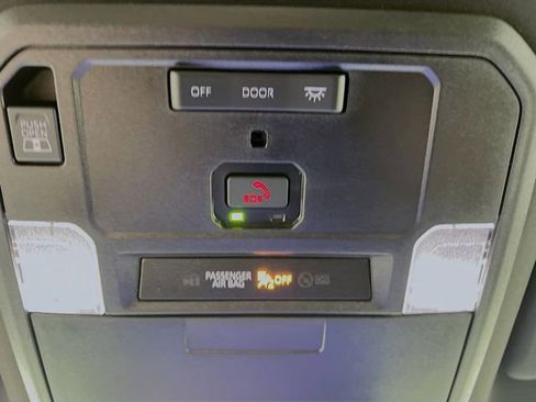 New 2025 Toyota Tacoma 4x4 Double Cab Hybrid image 17