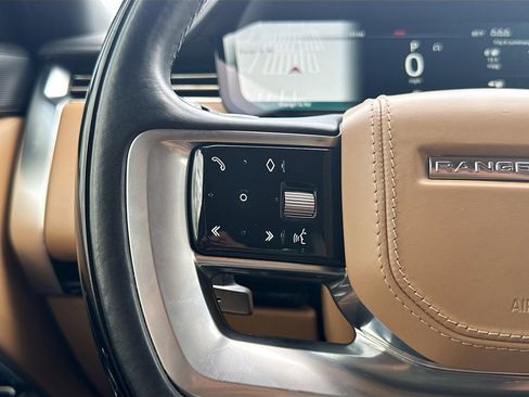 Used 2023 Land Rover Range Rover Long Wheelbase Autobiography AWD/4WD image 39