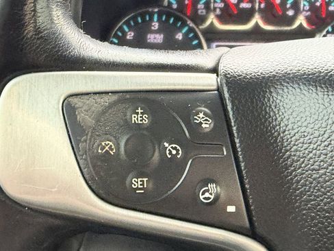 Used 2018 GMC Sierra 1500 SLT w/ Enhanced Driver Alert Package RWD image 30