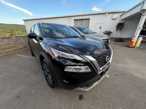 Used 2023 Nissan Rogue SV w/ SV Premium B Package AWD/4WD image 7