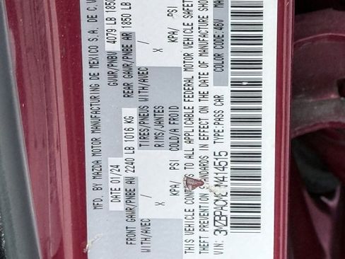 Used 2024 MAZDA MAZDA3 s image 34