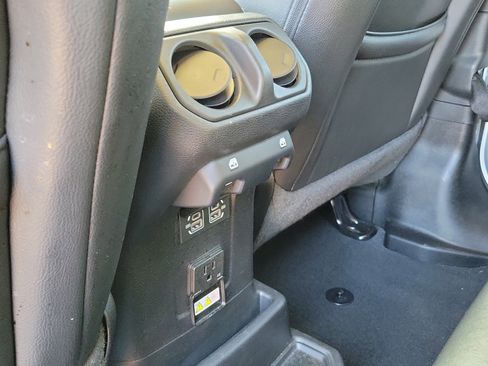 Used 2022 Jeep Wrangler Unlimited Sahara w/ Cold Weather Group image 14