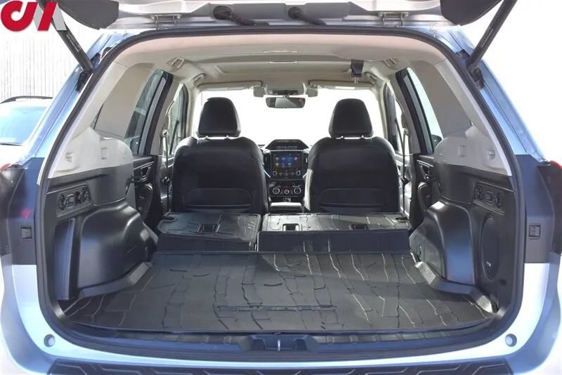 Used 2021 Subaru Forester Touring AWD/4WD image 32