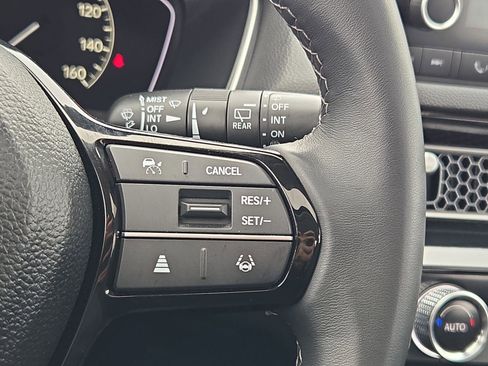 Used 2024 Honda Civic EX-L image 19