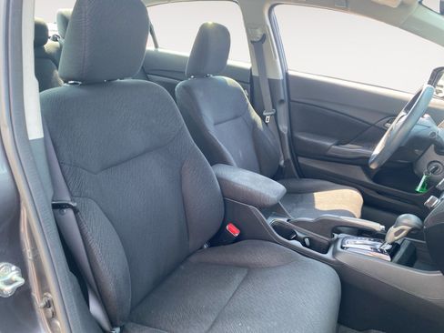 Used 2013 Honda Civic LX image 17