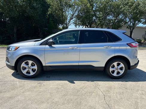 Used 2024 Ford Edge SE AWD/4WD image 2