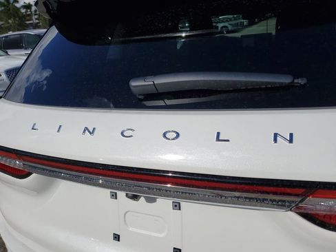 New 2026 Lincoln Corsair Reserve w/ Jet Appearance Package image 5
