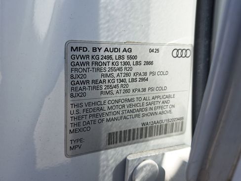 Used 2025 Audi Q5 Premium Plus w/ Premium Plus image 11