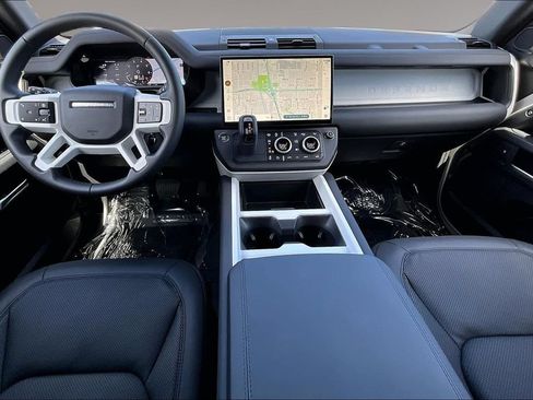 Used 2026 Land Rover Defender 130 S AWD/4WD image 7