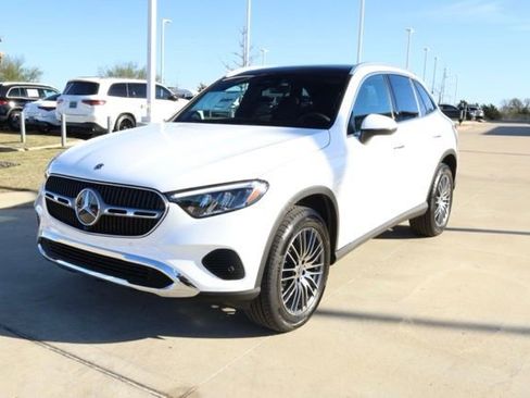 New 2026 Mercedes-Benz GLC 300 GLC 300 image 6