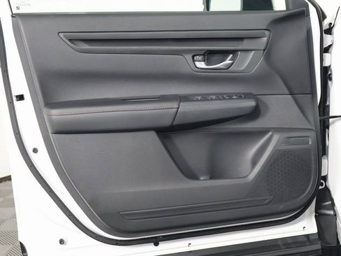 Used 2024 Honda CR-V Sport image 12