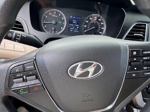 Used 2017 Hyundai Sonata Sport FWD image 36