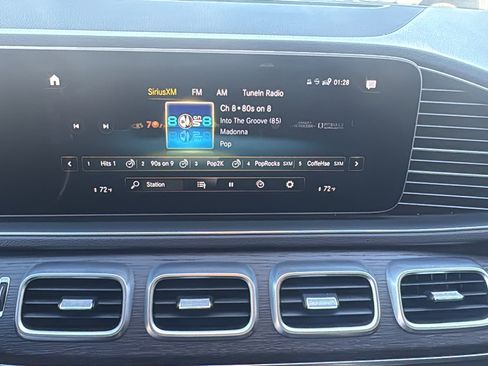 Used 2022 Mercedes-Benz GLE 350 4MATIC image 18