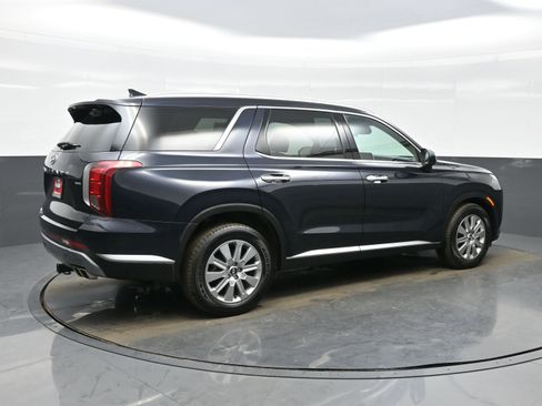 Used 2023 Hyundai Palisade SEL image 6