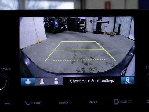 Certified 2025 Honda Civic Sport image 33