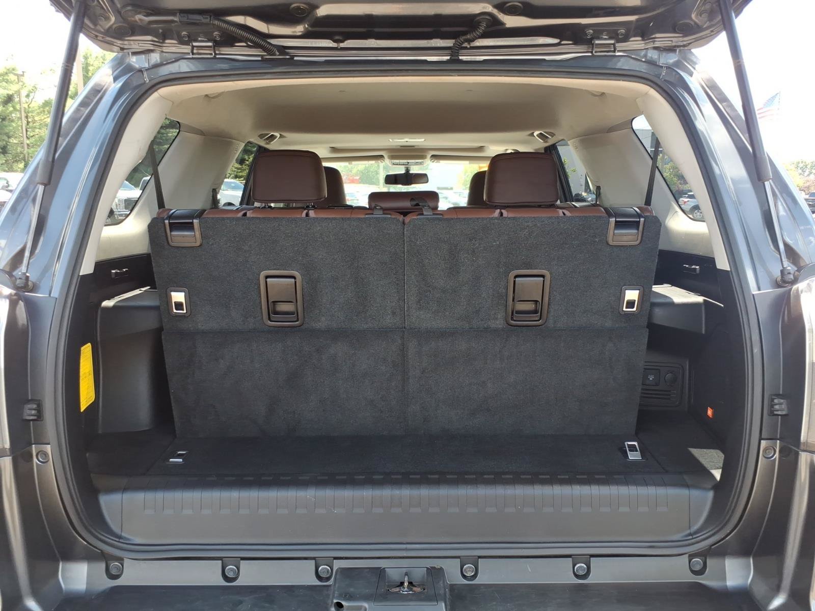 Used 2016 Toyota 4Runner Limited AWD/4WD image 11