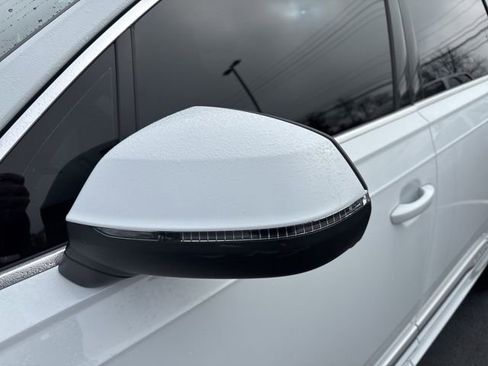 Used 2025 Audi Q7 3.0T Premium Plus image 10