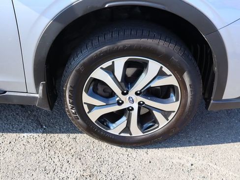 Certified 2021 Subaru Outback Limited AWD/4WD image 40