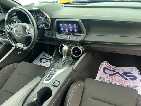 Used 2023 Chevrolet Camaro LT w/ Technology Package RWD image 10