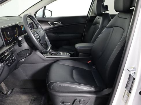 Used 2026 Kia Sportage EX w/ EX Panorama Roof Package AWD/4WD image 14