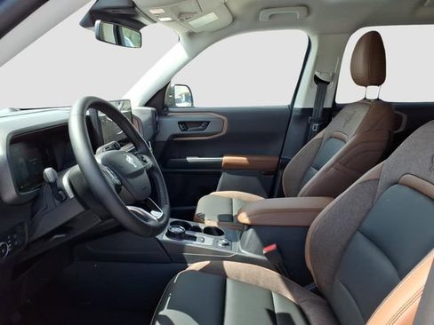 New 2026 Ford Bronco Sport Outer Banks w/ Outer Banks Tech Package+ AWD/4WD image 5