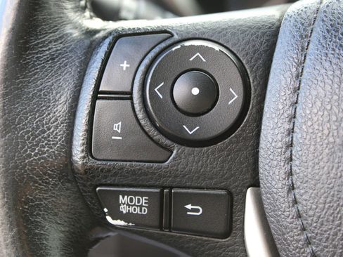 Used 2014 Toyota Corolla S image 18